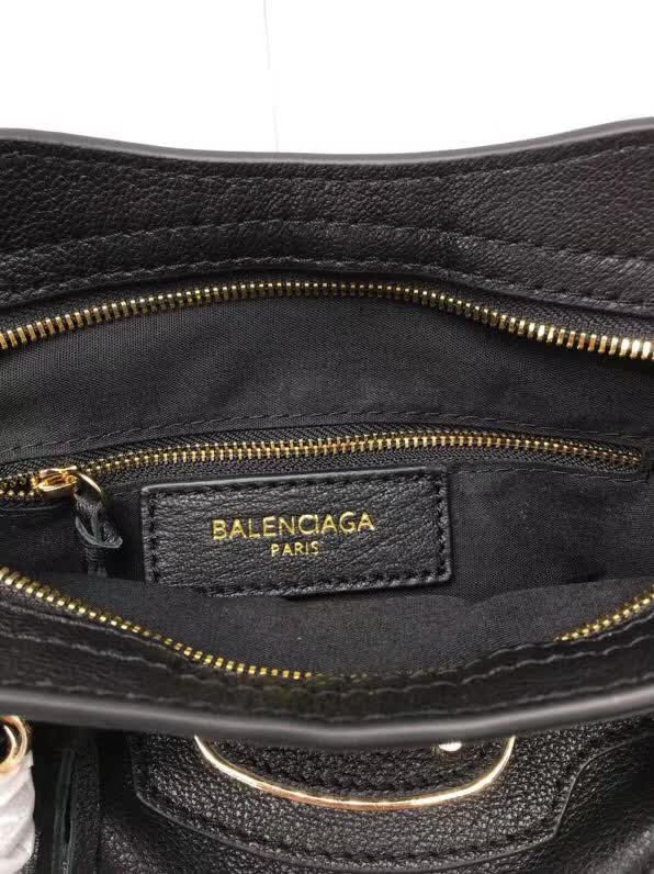 BALENCIAG巴黎世家 原版義大利進口山羊皮 小金釘 單肩斜挎包  BL1177